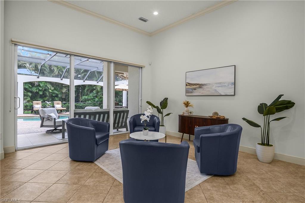 CYPRESS LINKS - Residential