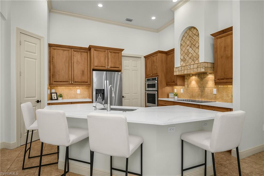 CYPRESS LINKS - Residential