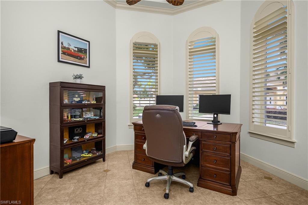 CYPRESS LINKS - Residential