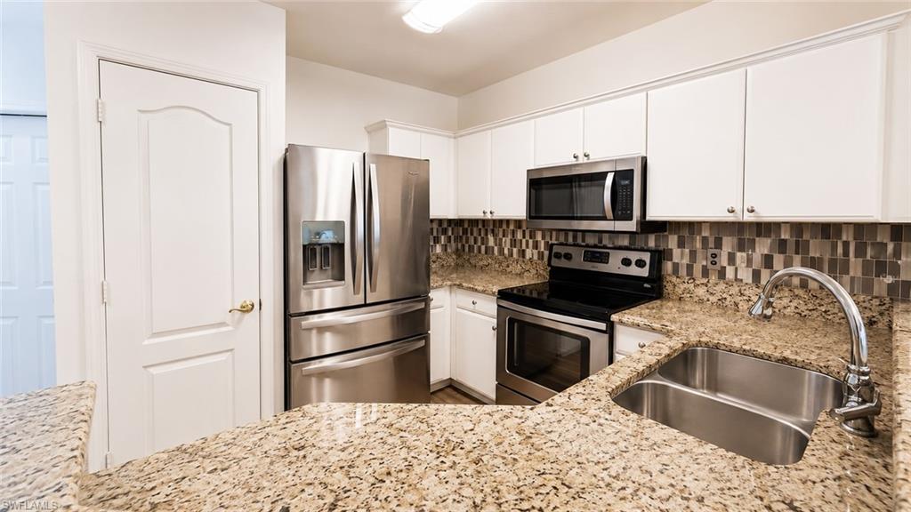 OLYMPIA POINTE - Residential
