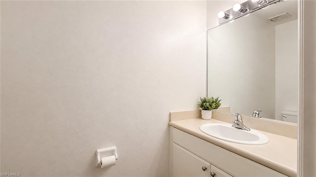 OLYMPIA POINTE - Residential