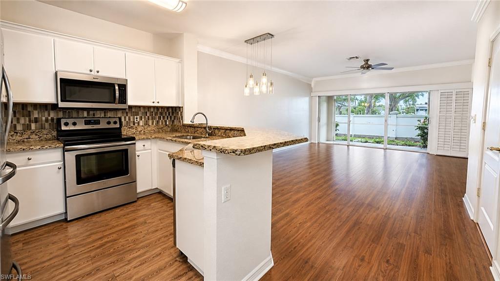 OLYMPIA POINTE - Residential
