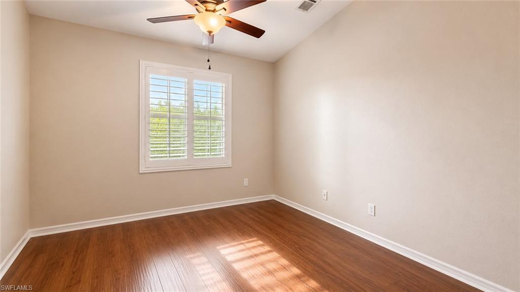OLYMPIA POINTE - Residential