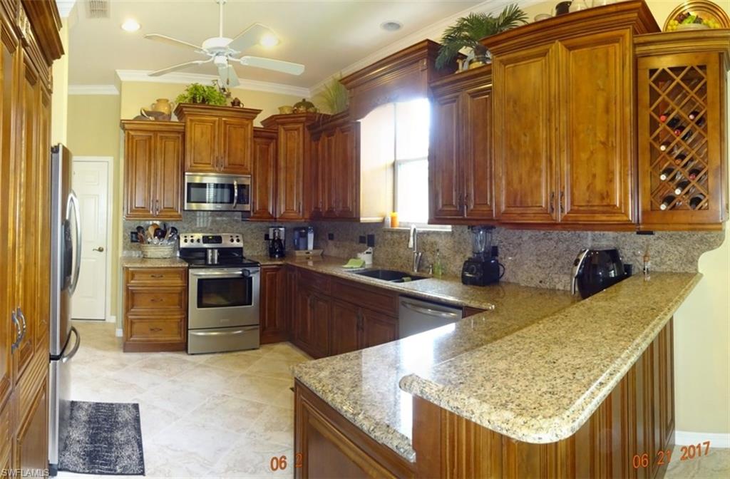 LEXINGTON COUNTRY CLUB - Residential