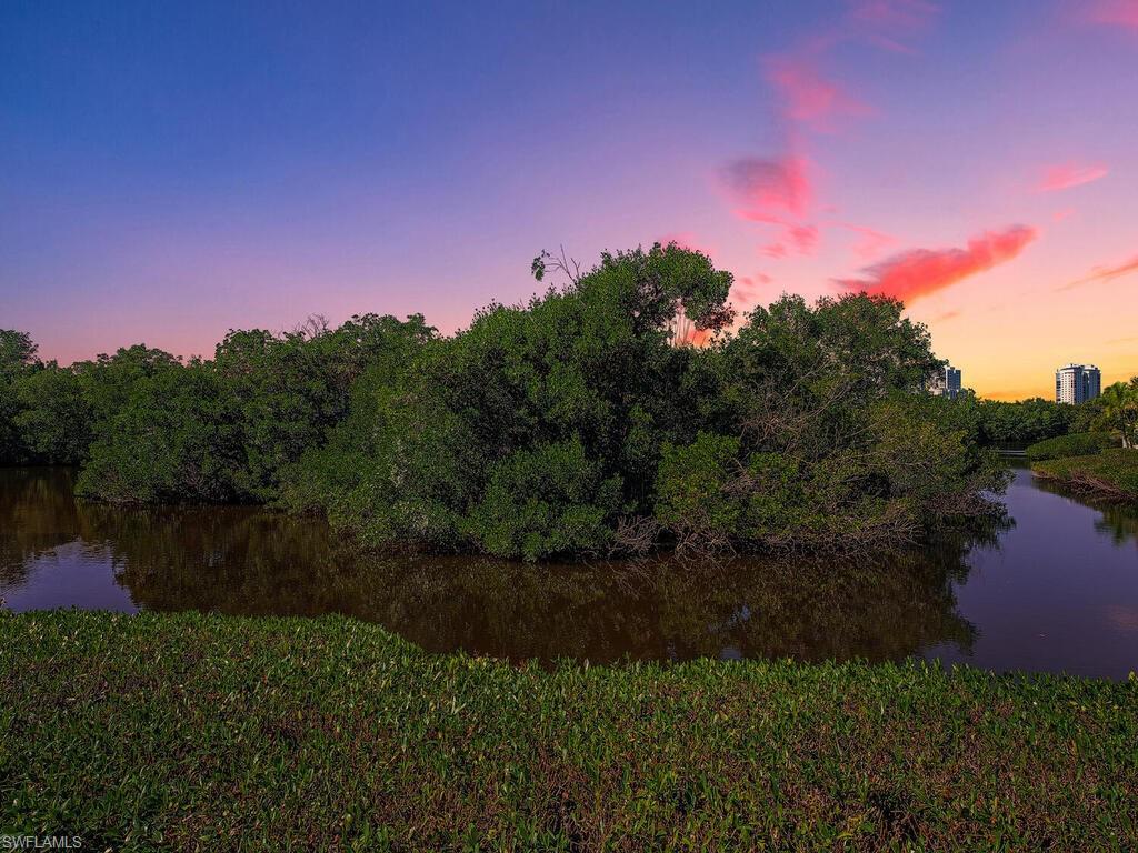VIZCAYA AT BAY COLONY - Residential