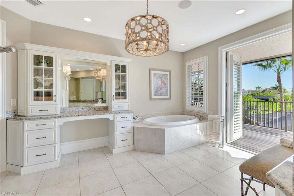 HIDEAWAY BEACH - Residential