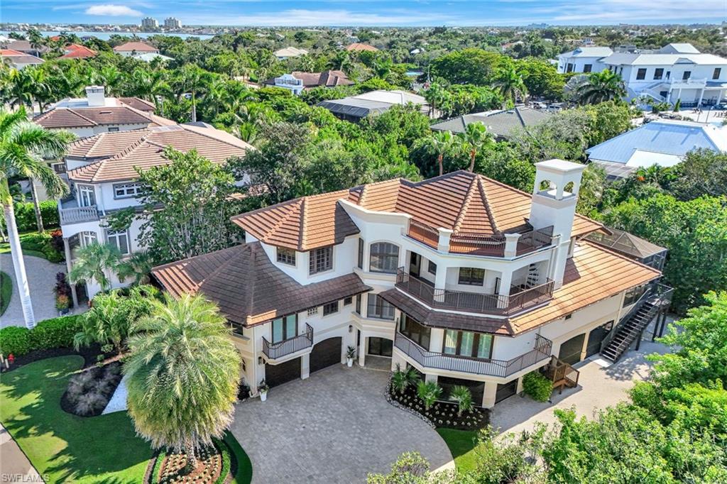 HIDEAWAY BEACH - Residential