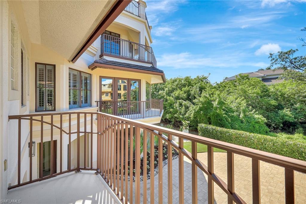 HIDEAWAY BEACH - Residential