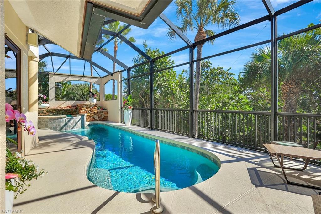 HIDEAWAY BEACH - Residential