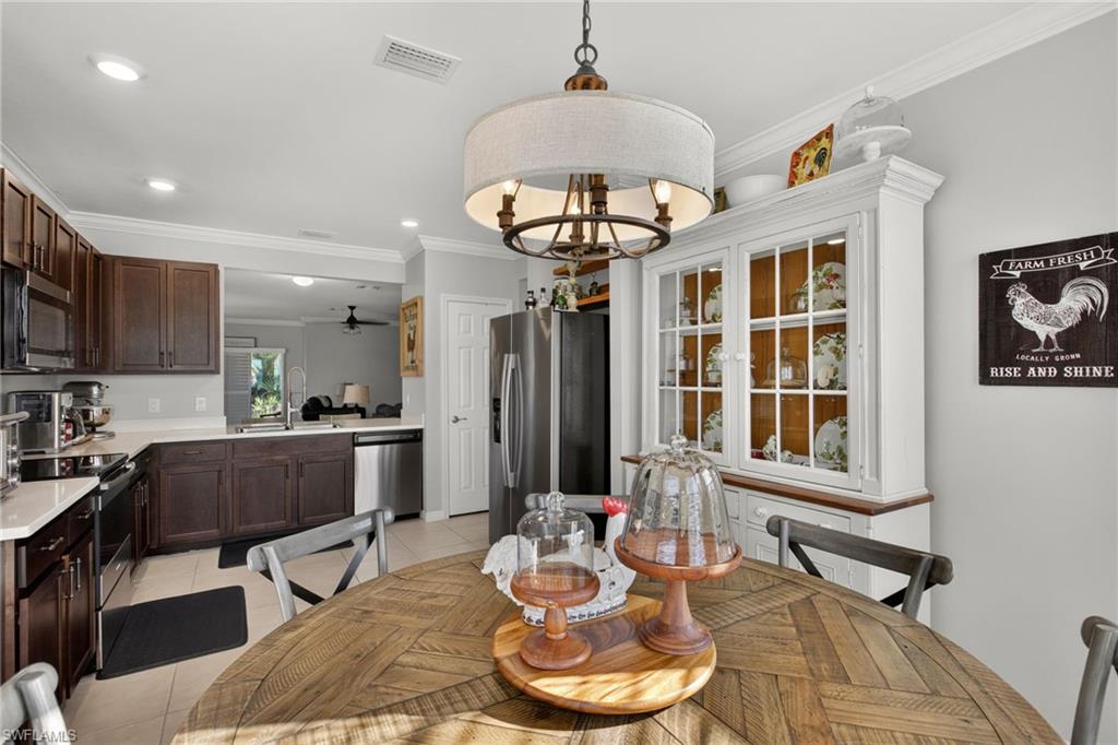 ENTRADA - Residential