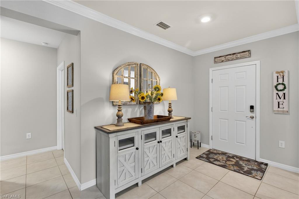 ENTRADA - Residential