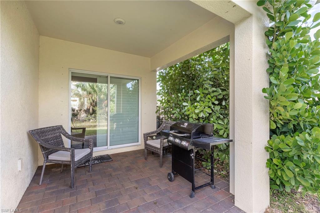 ENTRADA - Residential