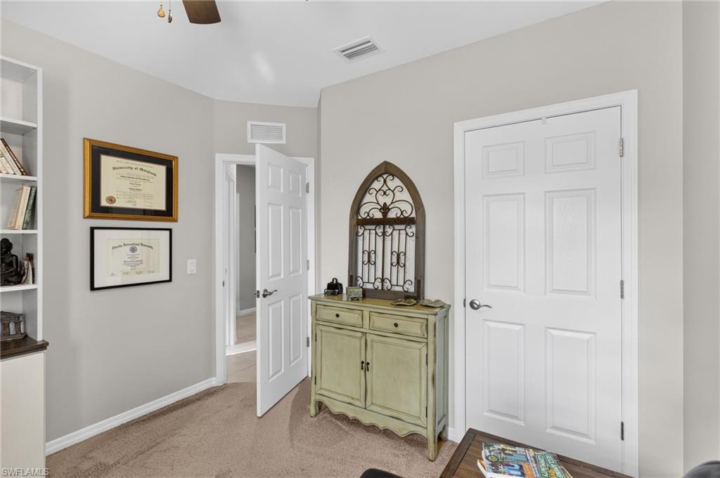 ENTRADA - Residential