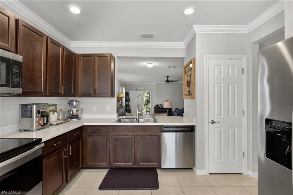 ENTRADA - Residential