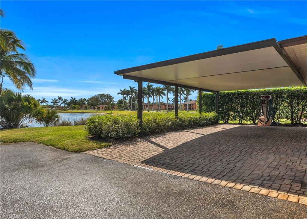 TROPIC SCHOONER APTS - Residential