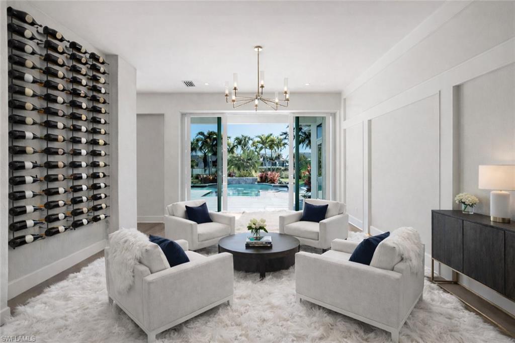 THE ENCLAVE OF DISTINCTION - Residential