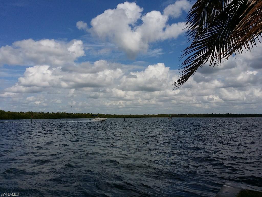 EMILY LANE LAND CONDO - Residential