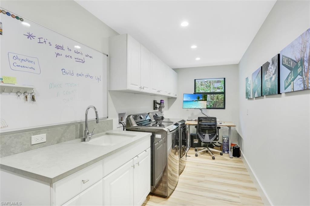 PARK SHORE - Residential