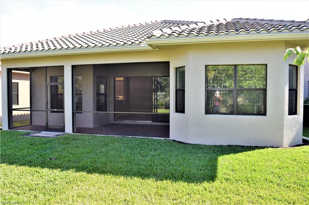 MARBELLA ISLES - Residential