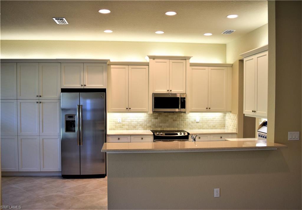 MARBELLA ISLES - Residential