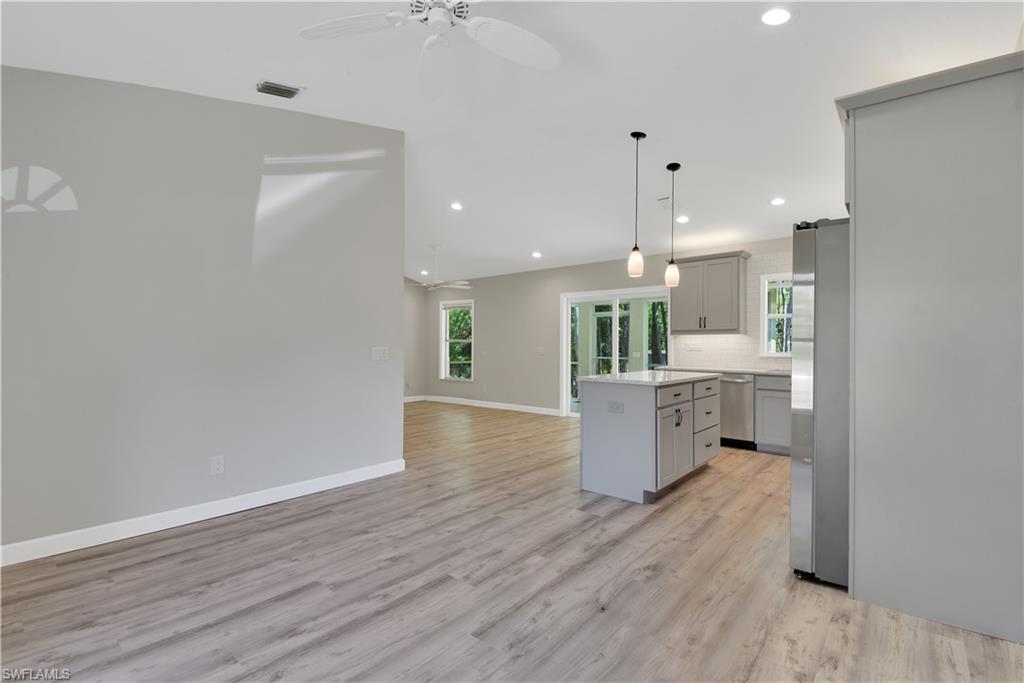 GOLDEN GATE ESTATES - Residential