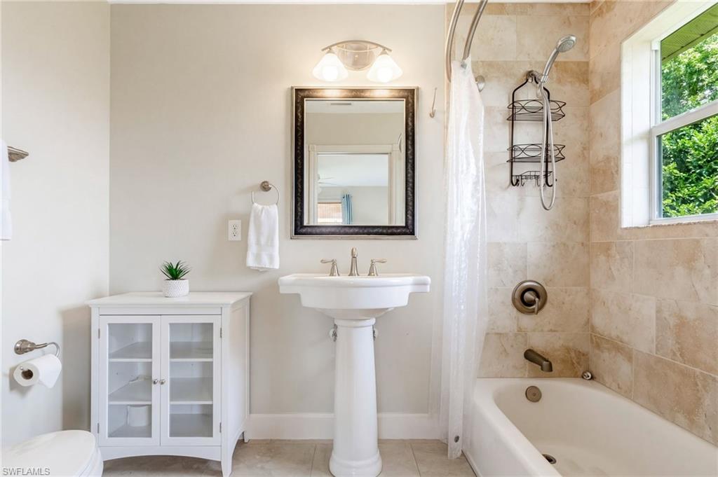 PINE ISLAND - Residential