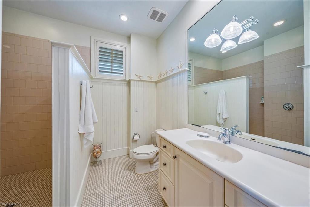 ROYAL HARBOR - Residential