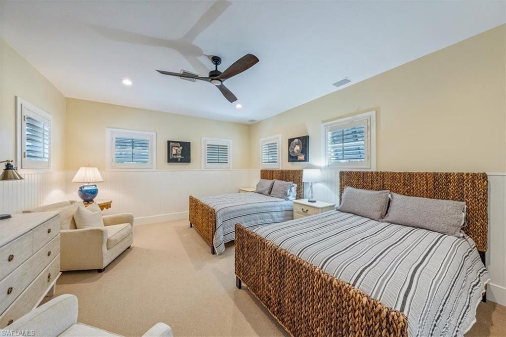 ROYAL HARBOR - Residential