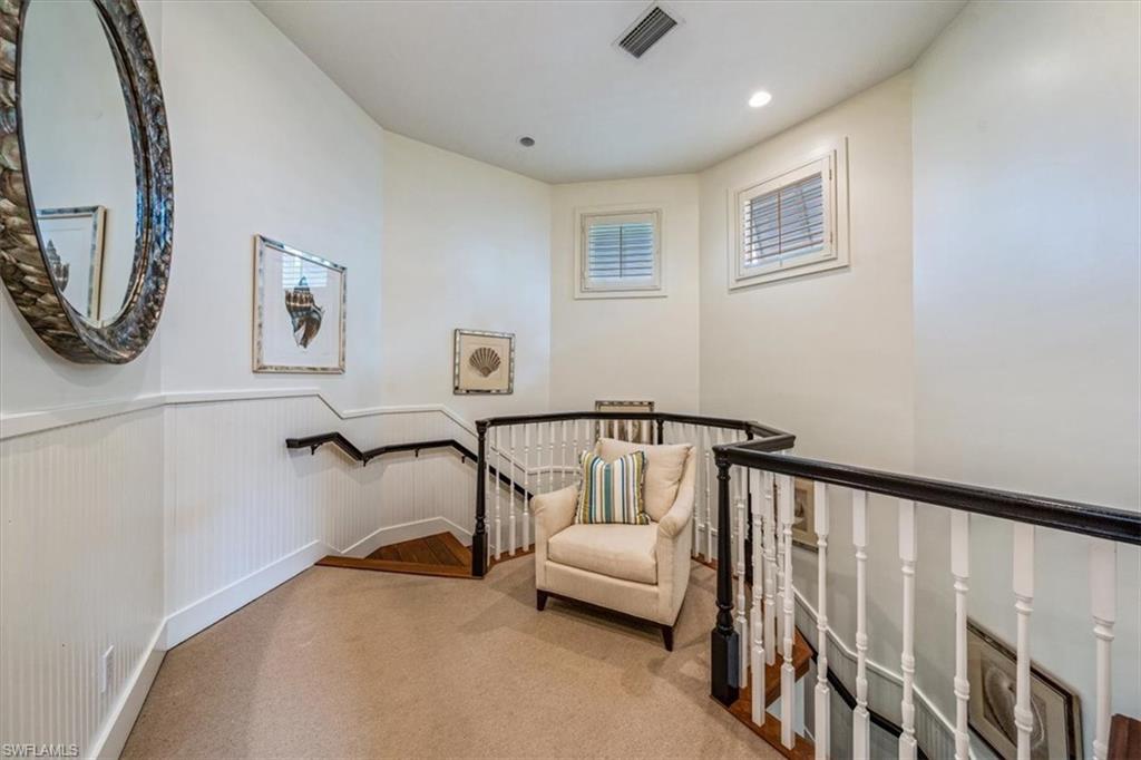 ROYAL HARBOR - Residential