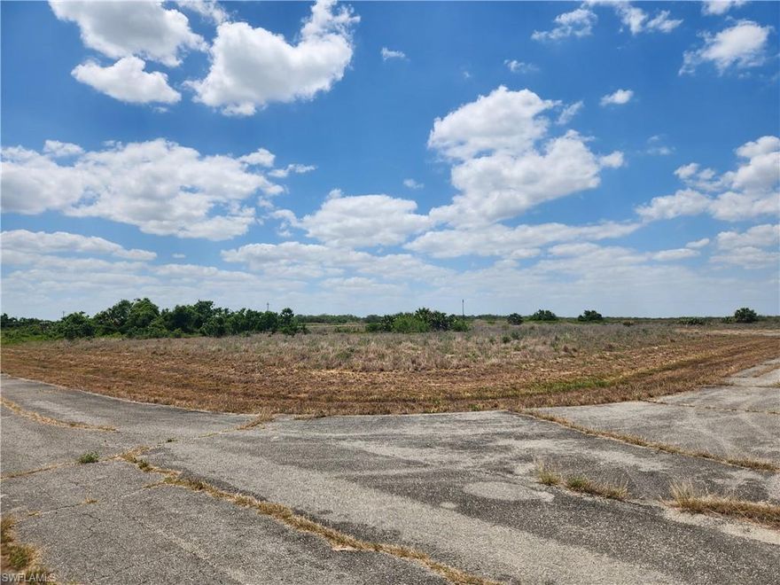 Come see this great homesite located in Banyan Village just east of LaBelle. Banyan Village is a growing community with lots of open space to allow for panaramic views to capture our Florida sunrises and sunsets. Moore Haven is east and offers access to Lake Okeechobee. This is a cleared corner lot with municipal water (a tap-in fee will be required) and a fire hydrant right across the street. The lot has a southerly rear exposure which is ideal for your pool. Come see your new homesite today!