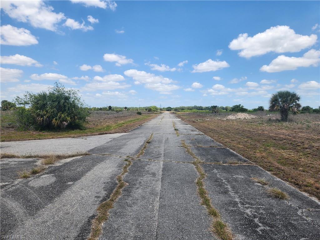 BANYAN VILLAGE - Land