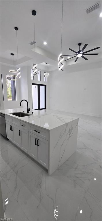 951 PLAZA - Residential