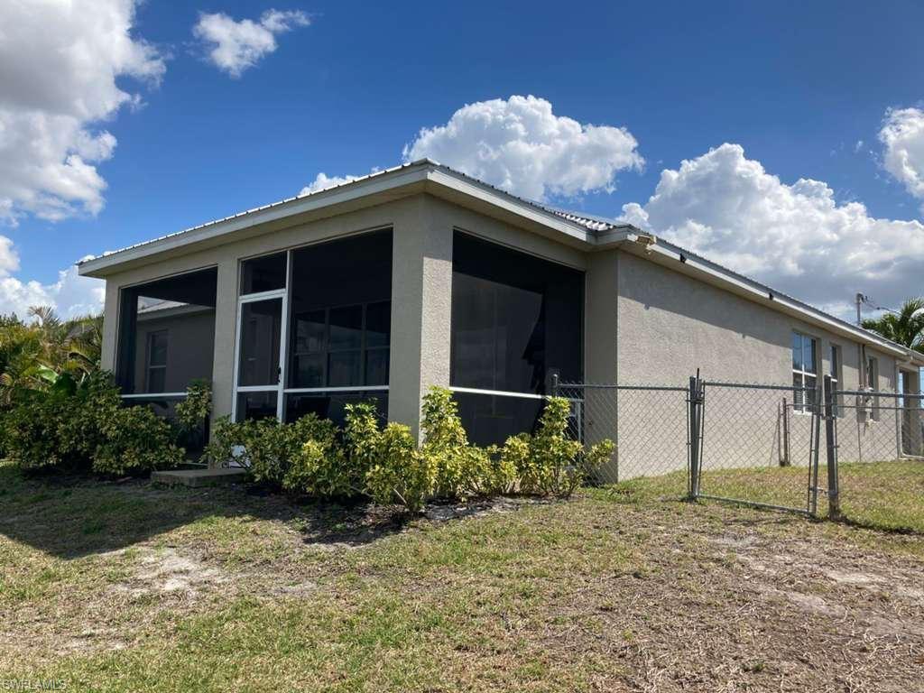 CAPE CORAL - Residential Lease