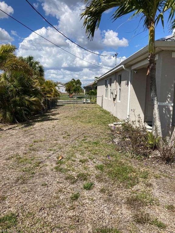 CAPE CORAL - Residential Lease