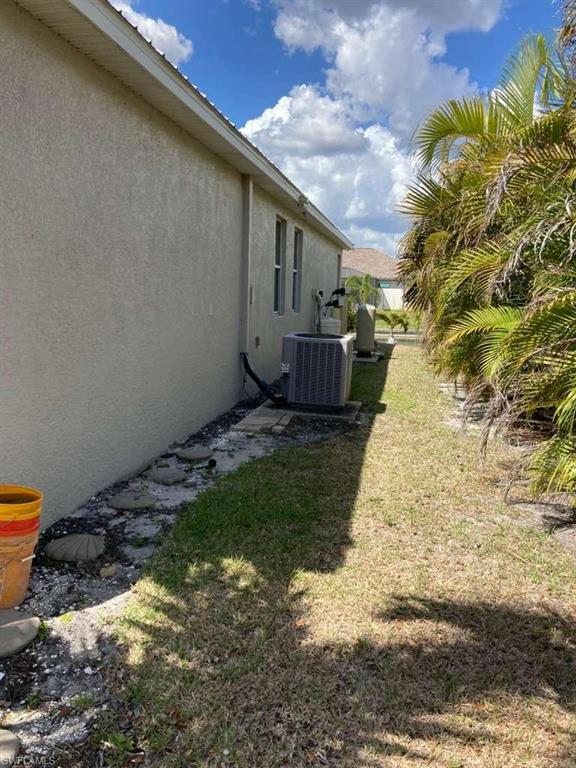 CAPE CORAL - Residential Lease