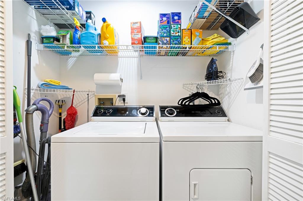 OAKMONT VILLAGE - Residential