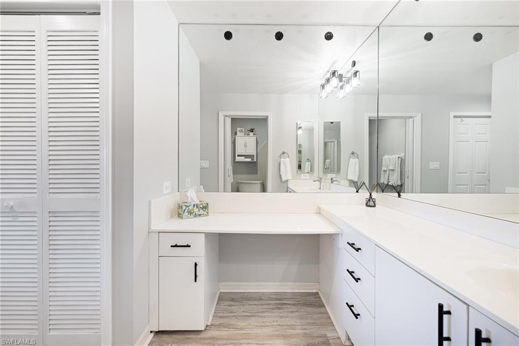 OAKMONT VILLAGE - Residential