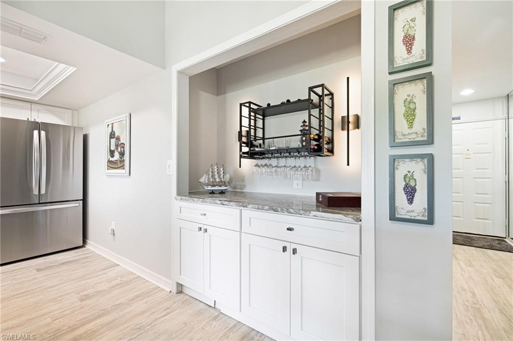 OAKMONT VILLAGE - Residential