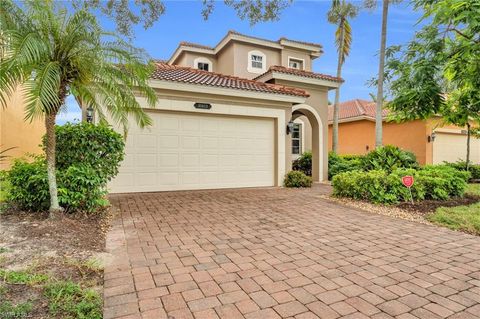 A home in ESTERO