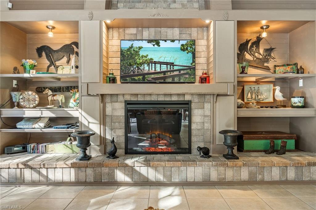 CALOOSA PRESERVE - Residential