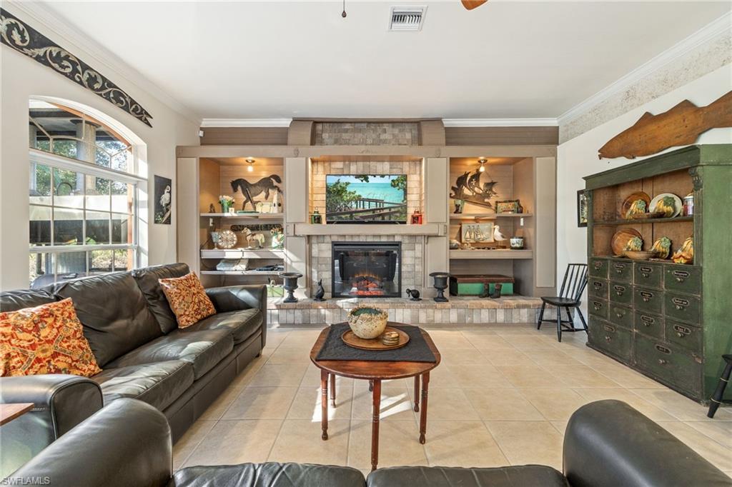 CALOOSA PRESERVE - Residential