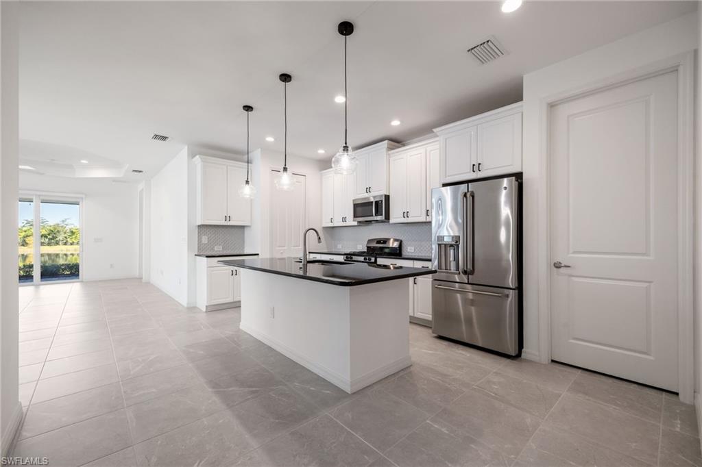 WINDSONG - Residential