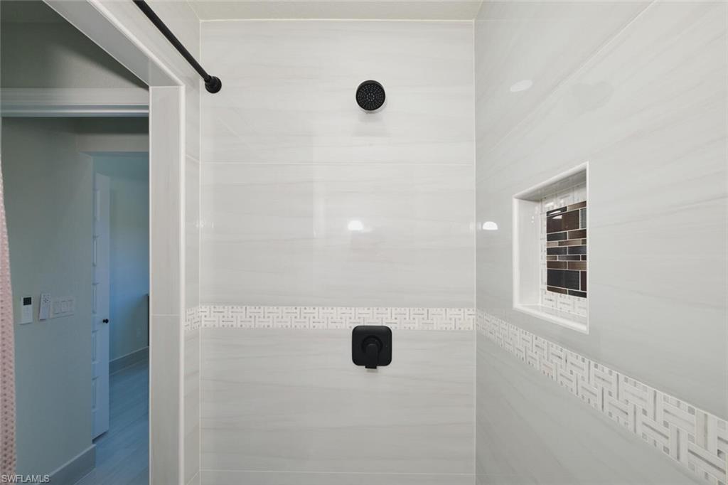 PUNTA GORDA - Residential