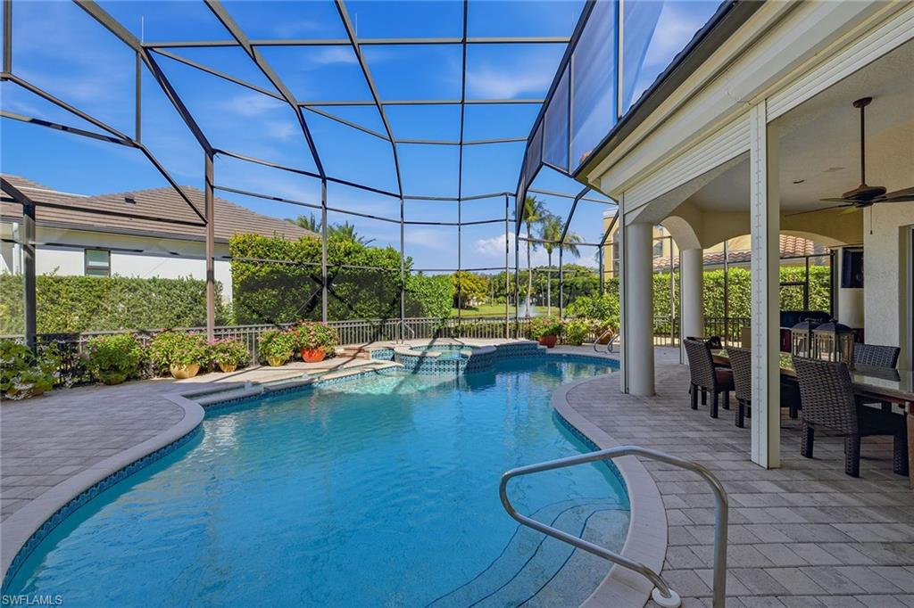 BAY COLONY SHORES - Residential