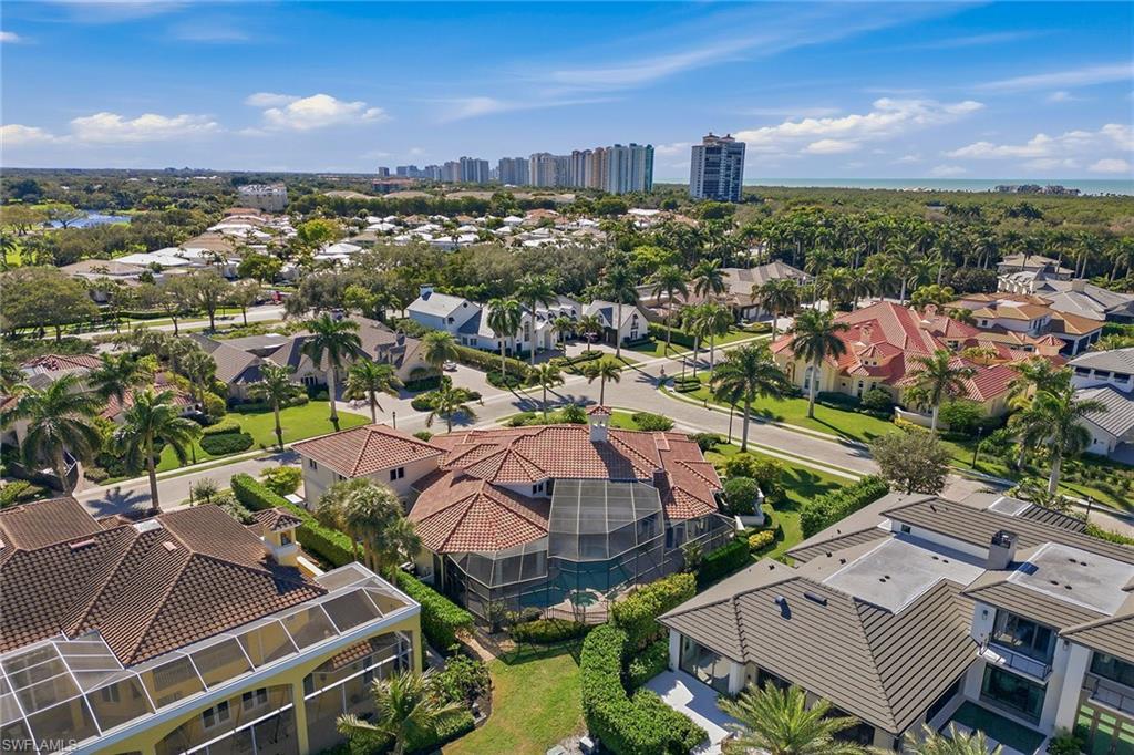 BAY COLONY SHORES - Residential