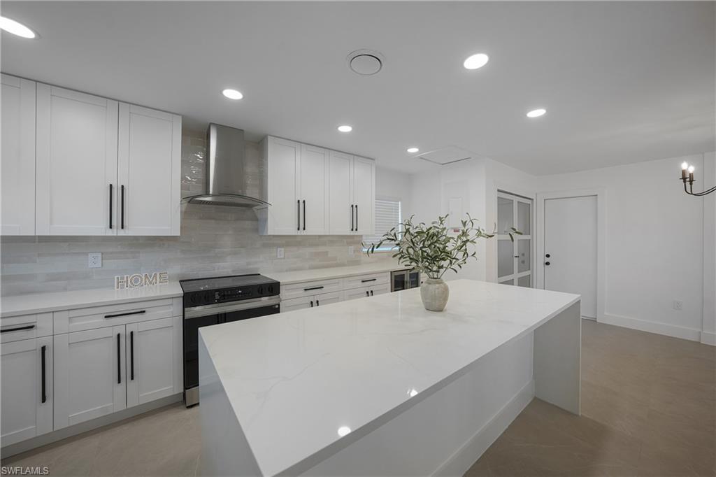 HARBOR HEIGHTS - Residential Lease