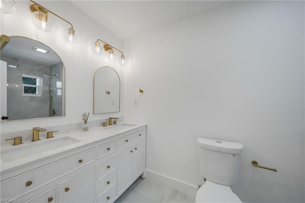 HARBOR HEIGHTS - Residential Lease