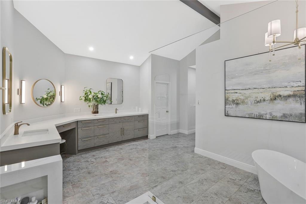 PELICAN BAY WOODS - Residential