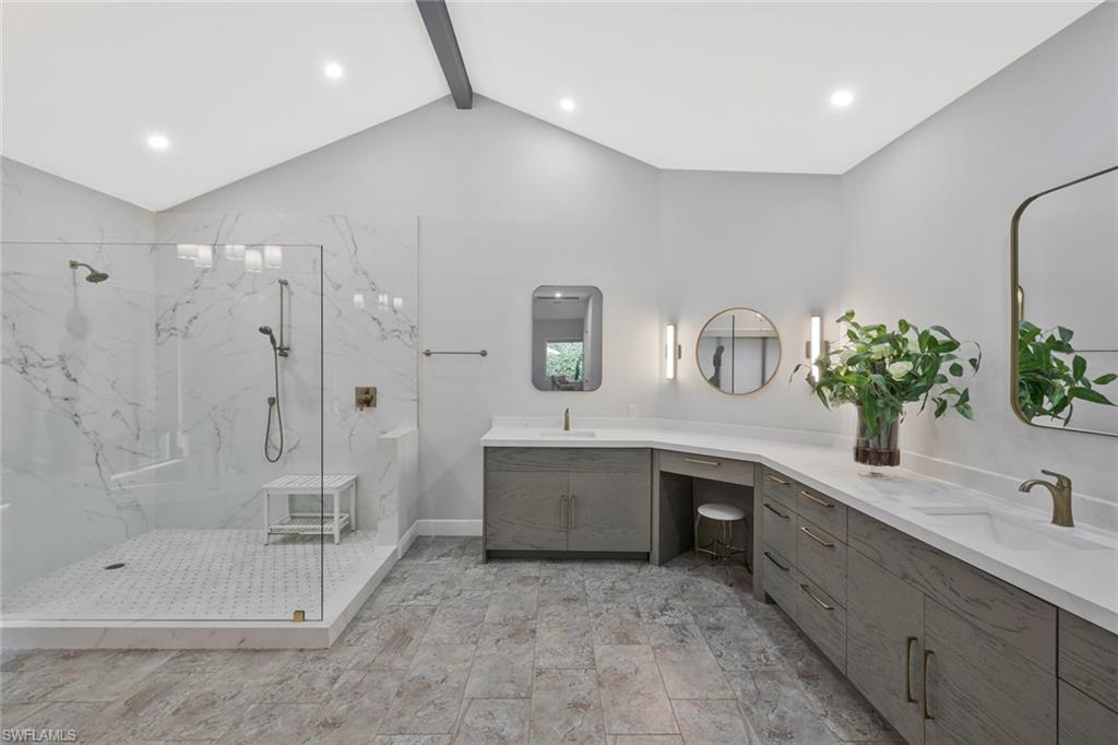 PELICAN BAY WOODS - Residential