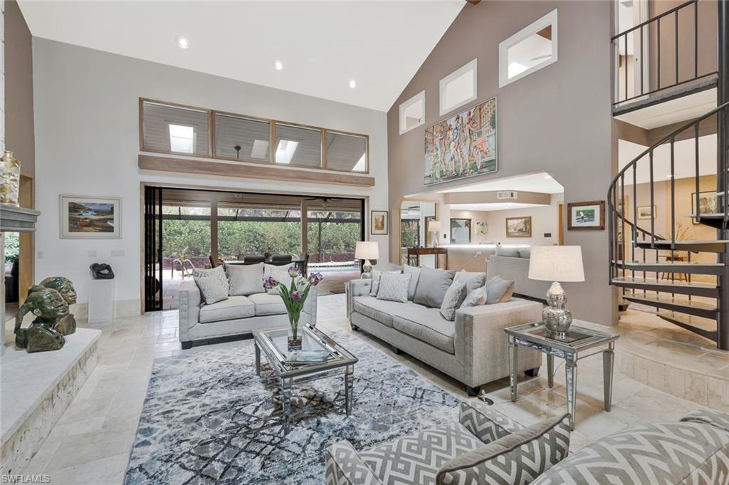 PELICAN BAY WOODS - Residential